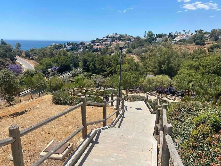 Piso Cerca A La Playa Con Piscina Y Vistas Al Mar Daire Benalmádena 0*,  İspanya
